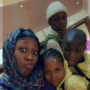 Meet your Posher, Aisha